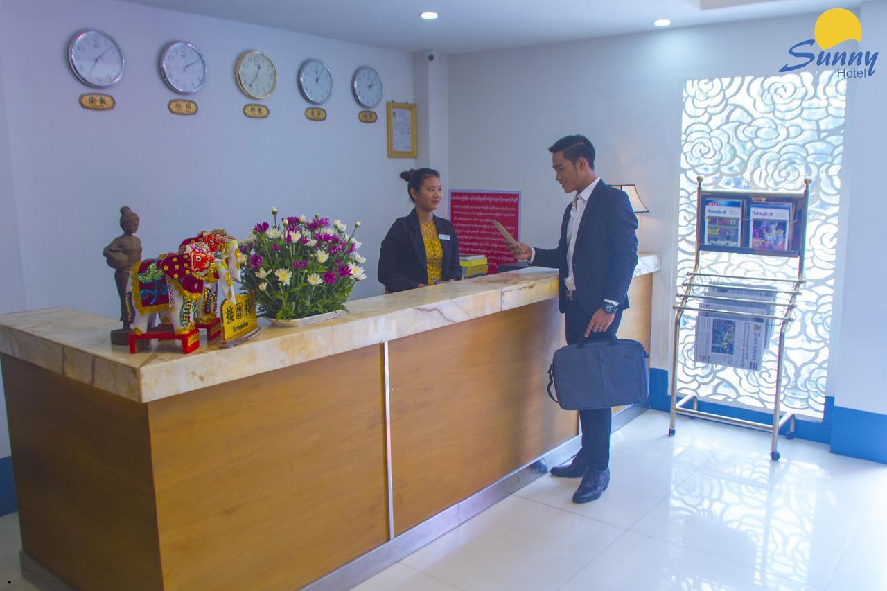 Hotel Sunny Mandalay Luaran gambar